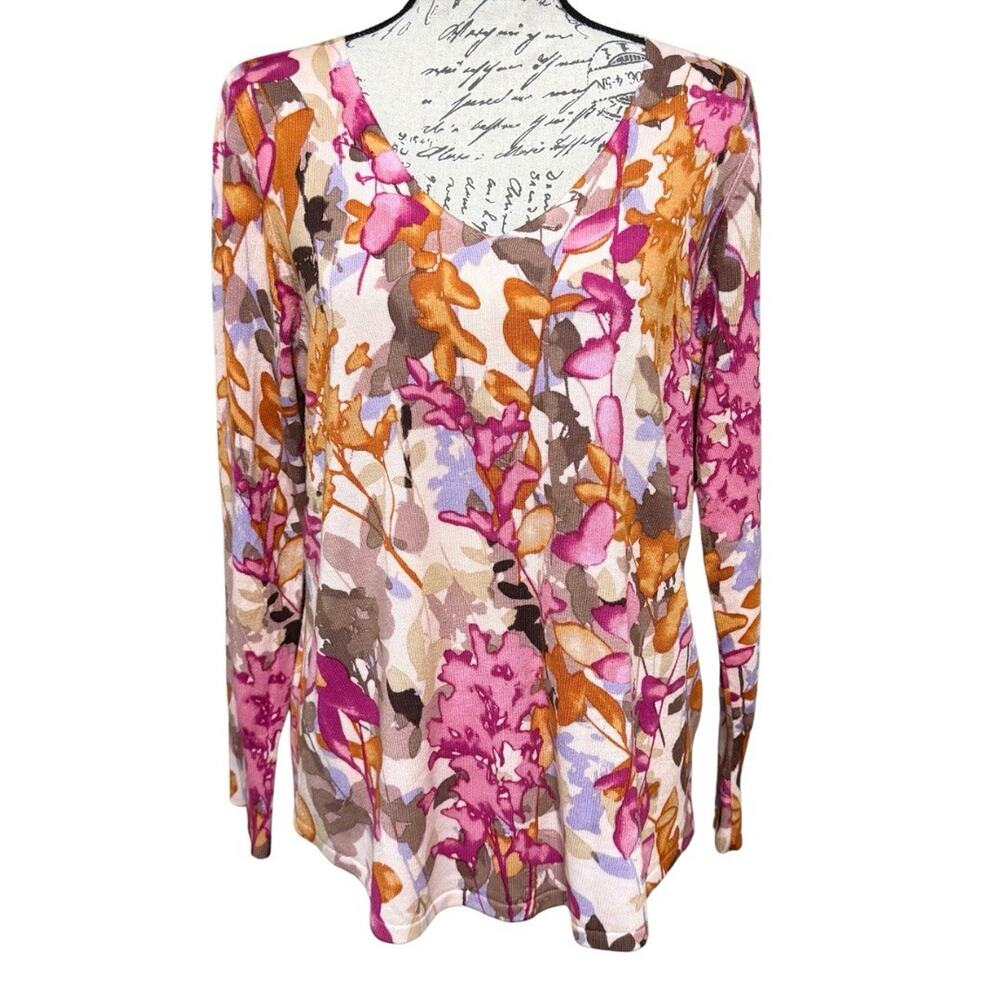 Chico’s Long Sleeve V-neck Pullover Sweater Size 1/M Floral Multi Fine Knit EUC